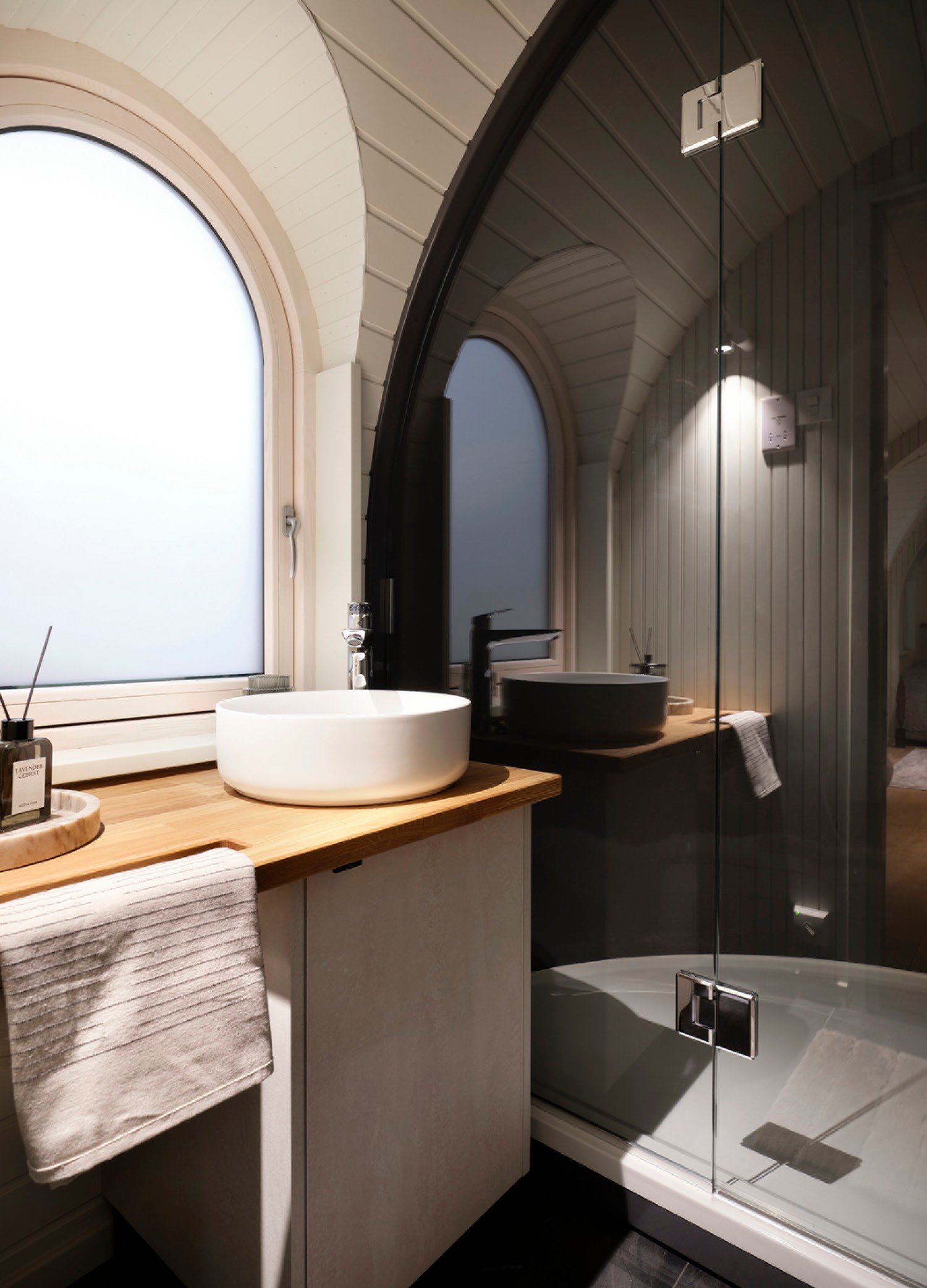 untranslated_product.gallery_image