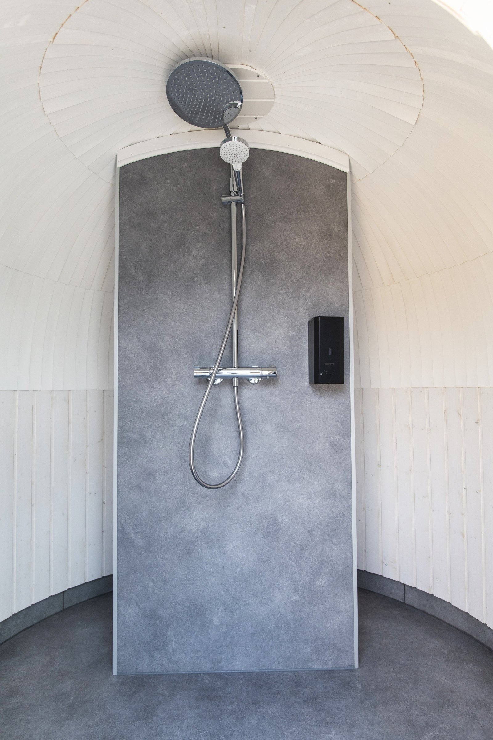 untranslated_product.gallery_image